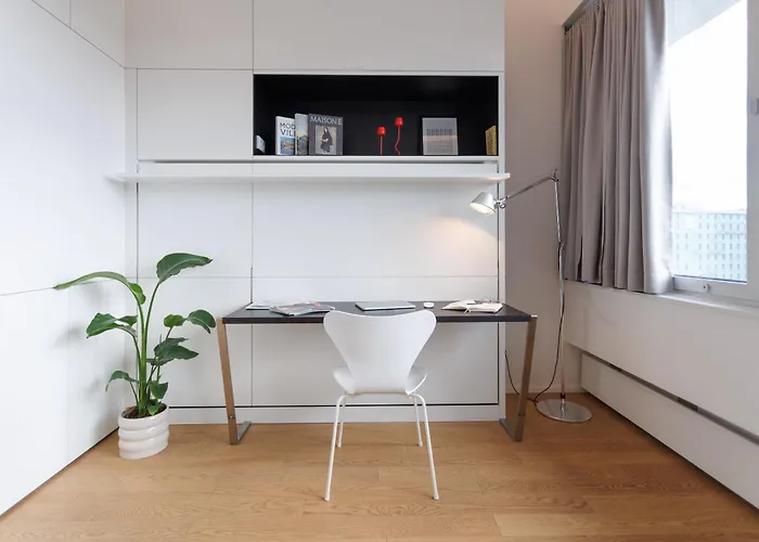 Skyline Loft Apartment *